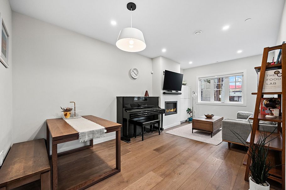 908 E 17th Avenue Vancouver, BC - 12