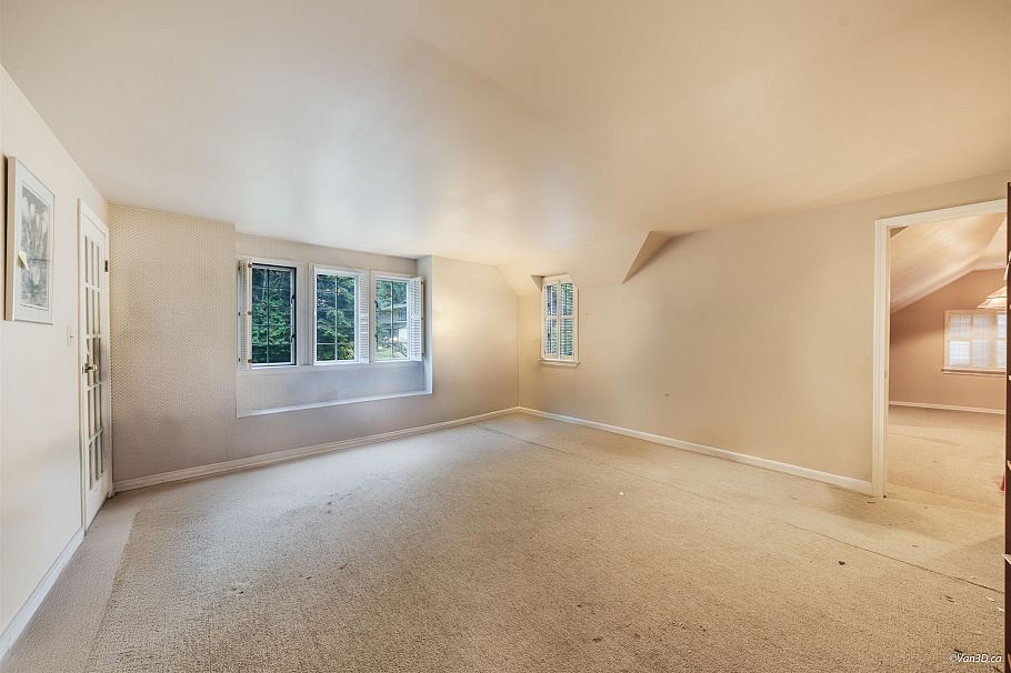 1226 Seymour Boulevard North Vancouver, BC - 26