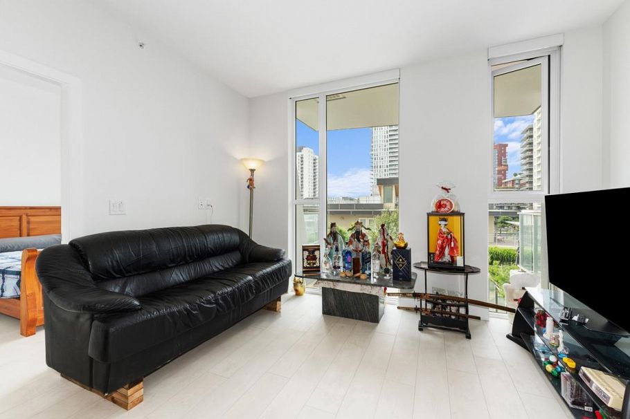 701 3538 Sawmill Crescent Vancouver, BC - 9