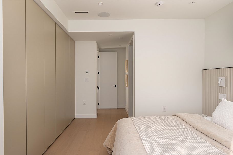 2 4018 W 21st Avenue Vancouver, BC - 16