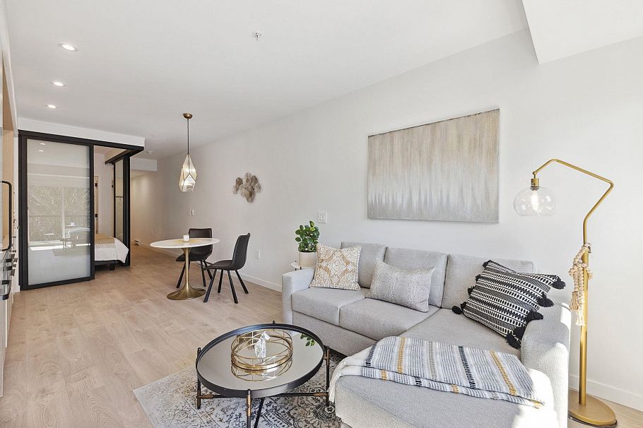 316 2520 Guelph Street Vancouver, BC - 7