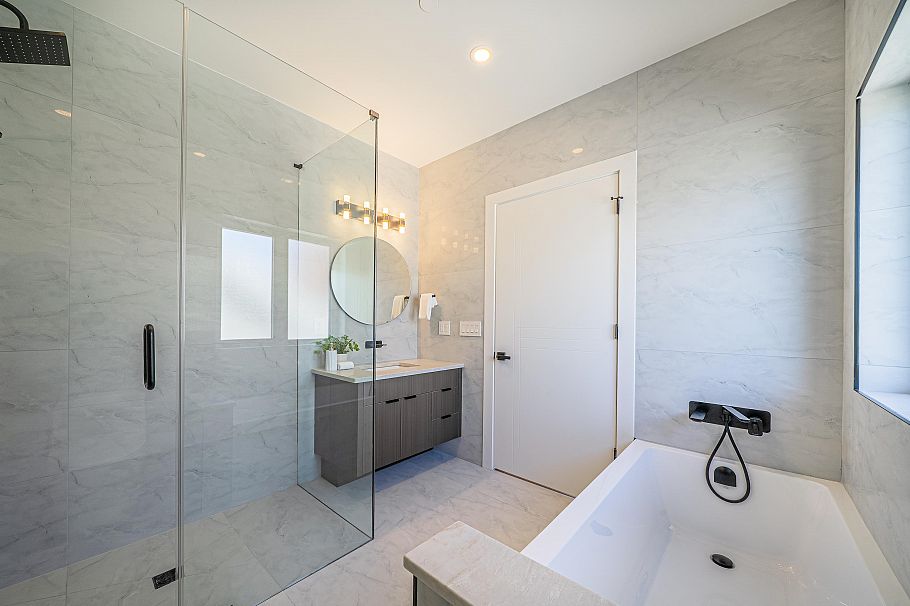 2837 W 31st Avenue Vancouver, BC - 29