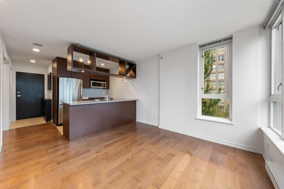 504 1001 Richards Street Vancouver, BC - 15