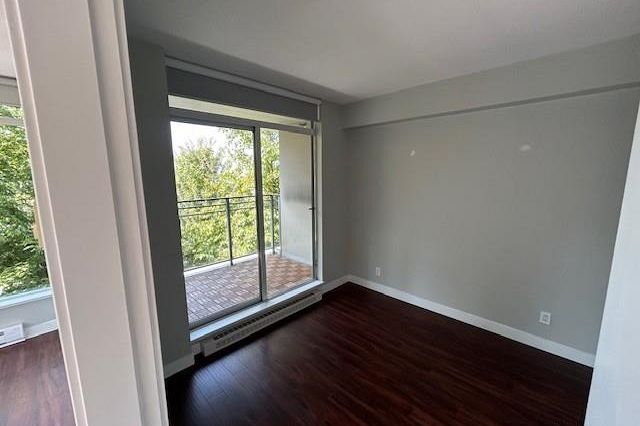 301 2520 Manitoba Street Vancouver, BC - 25