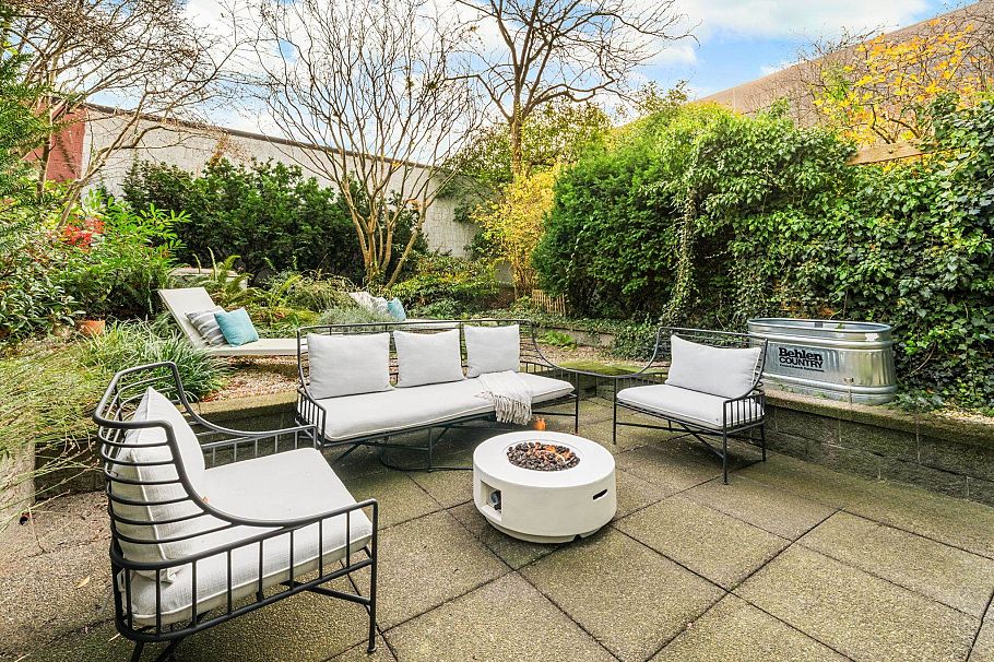 302 1438 W 7th Avenue Vancouver, BC - 1