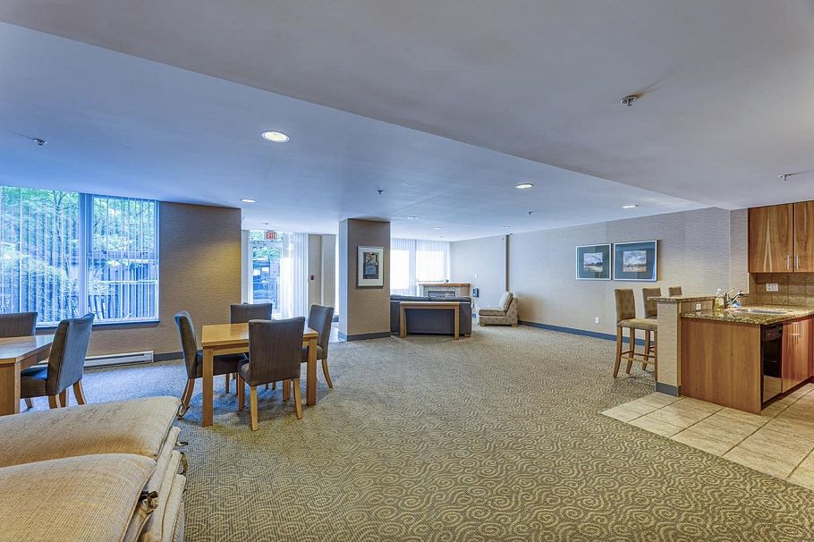 310 1450 W 6th Avenue Vancouver, BC - 27