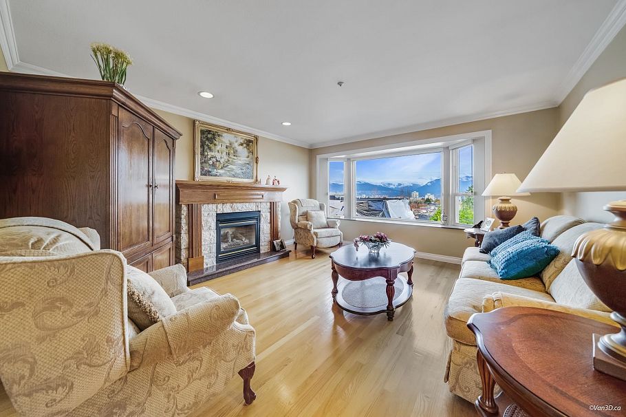 1627 E 34th Avenue Vancouver, BC - 20