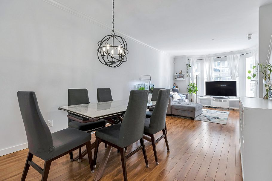 8533 Aquitania Place Vancouver, BC - 11