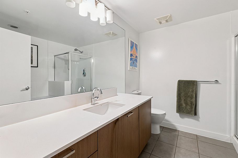 309 221 Union Street Vancouver, BC - 19