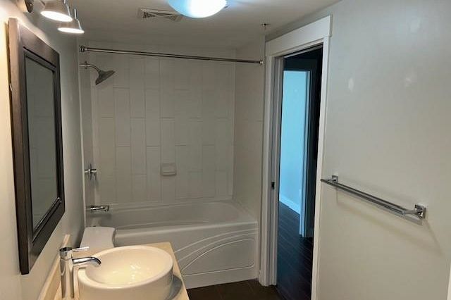 301 2520 Manitoba Street Vancouver, BC - 12