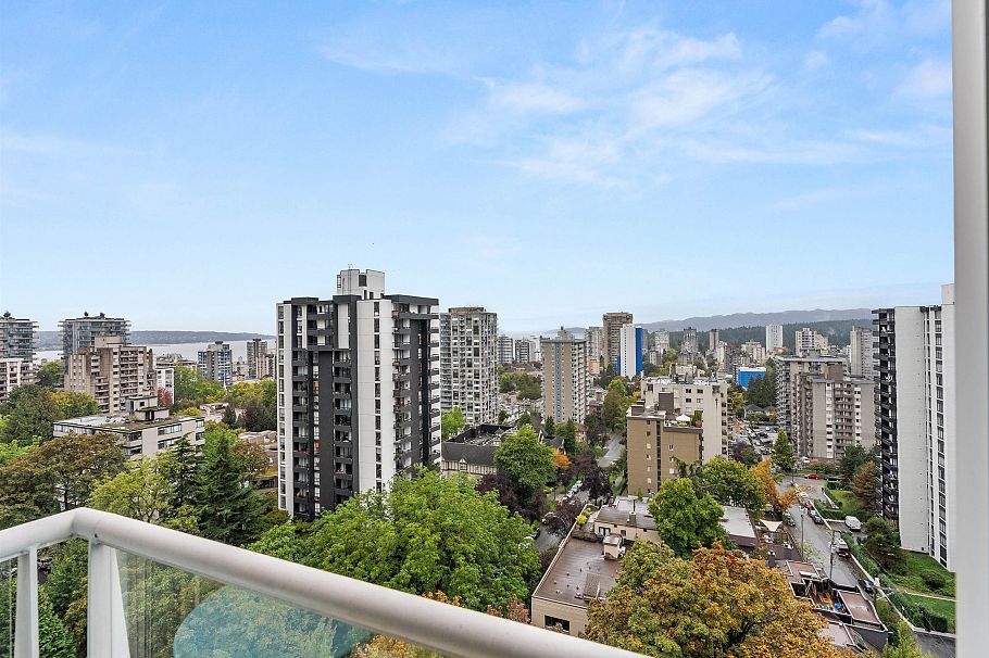 1607 1277 Nelson Street Vancouver, BC - 2