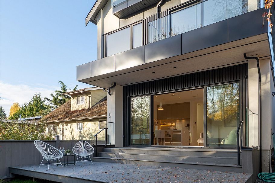 2 4018 W 21st Avenue Vancouver, BC - 23