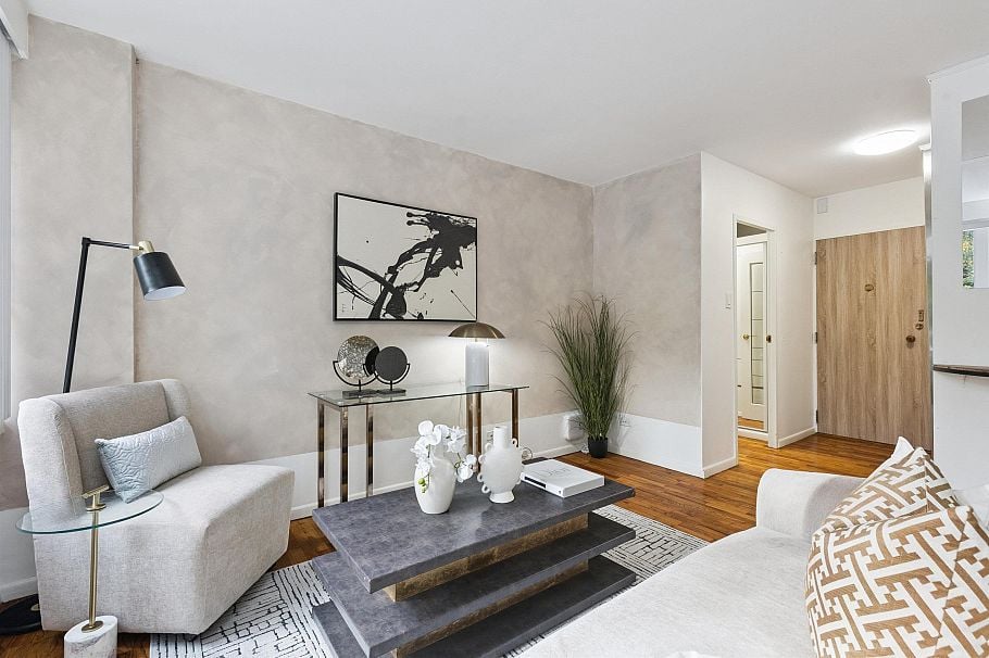 315 1445 Marpole Avenue Vancouver, BC - 6