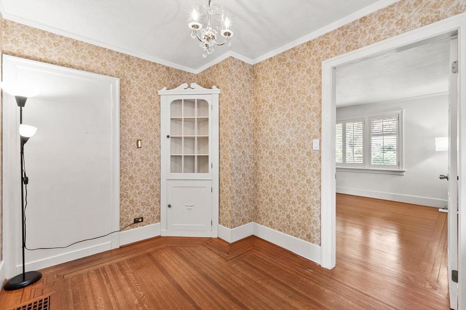 4879 Collingwood Street Vancouver, BC - 4