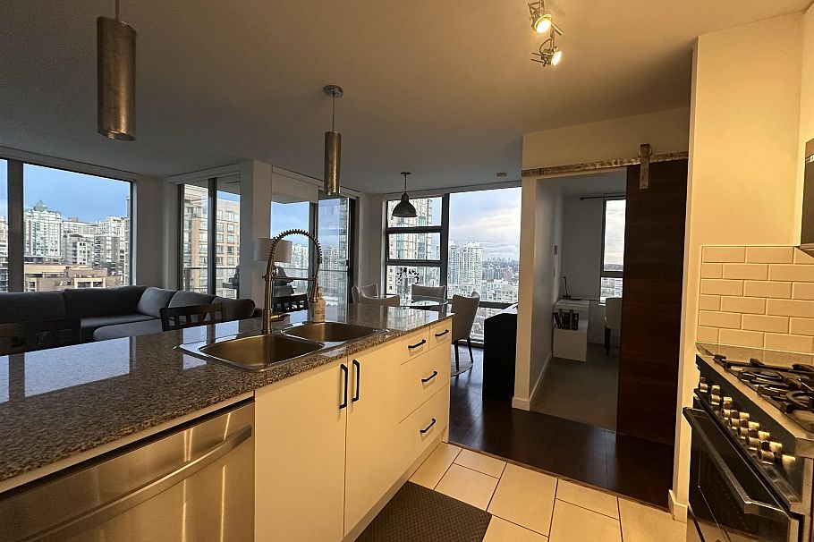 2102 1225 RICHARDS STREET, Vancouver BC V6B 1E6 Vancouver, BC - 4