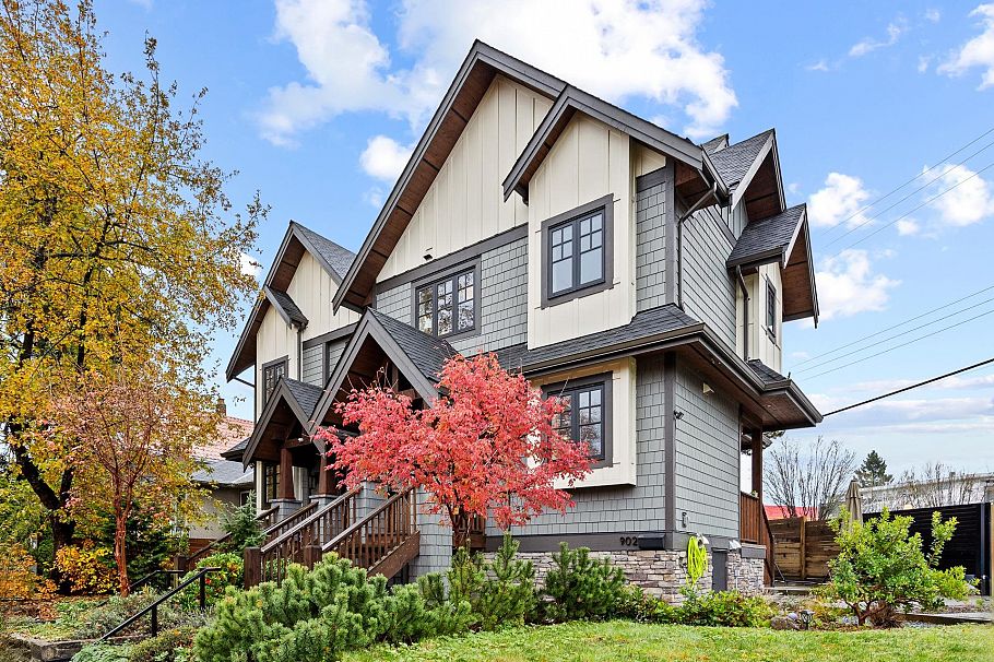 908 E 17th Avenue Vancouver, BC - 2