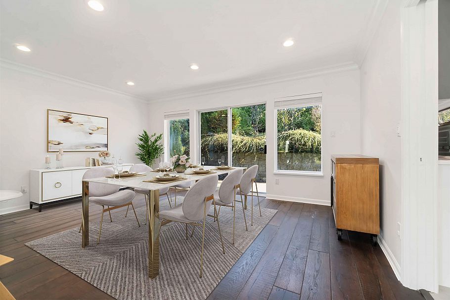 456 Montroyal Boulevard North Vancouver, BC - 8