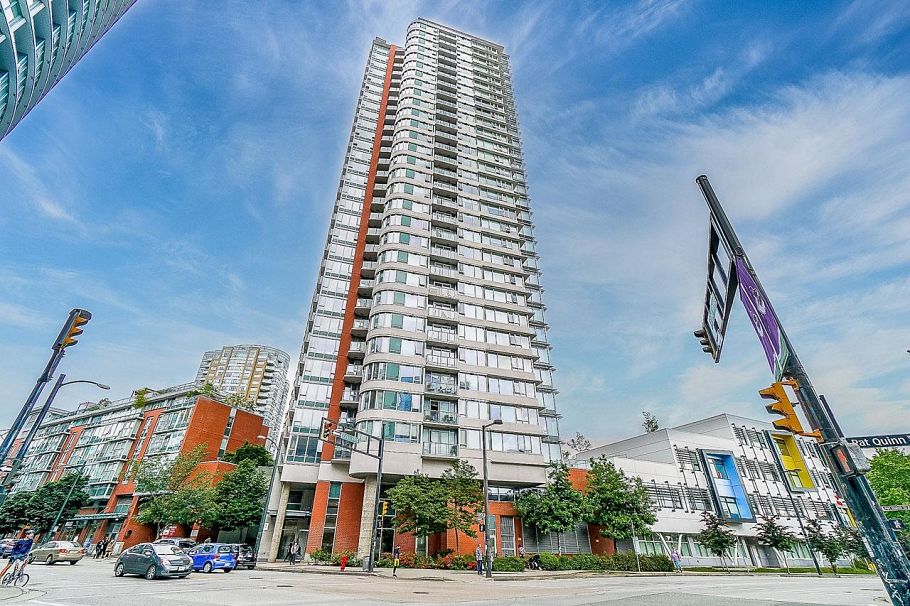 1709 688 Abbott Street Vancouver, BC - 1