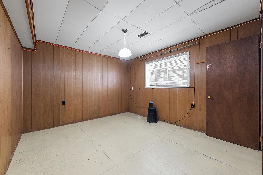 3220 E 19th Avenue Vancouver, BC - 10