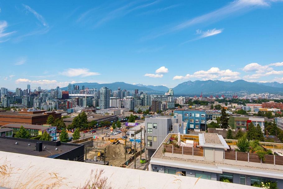 354 250 E 6 Avenue Vancouver, BC - 38