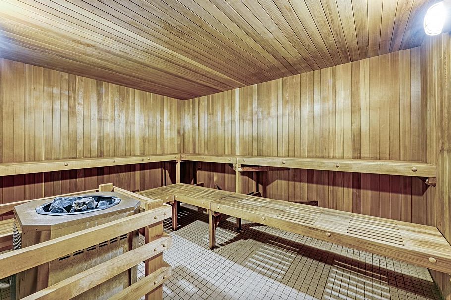 310 1450 W 6th Avenue Vancouver, BC - 26