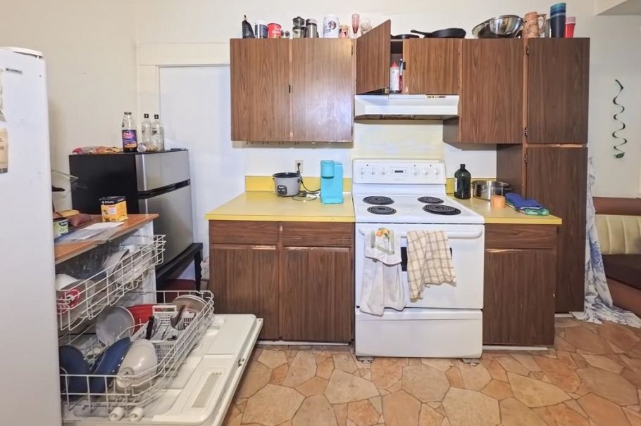 5570 Balaclava Street Vancouver, BC - 6