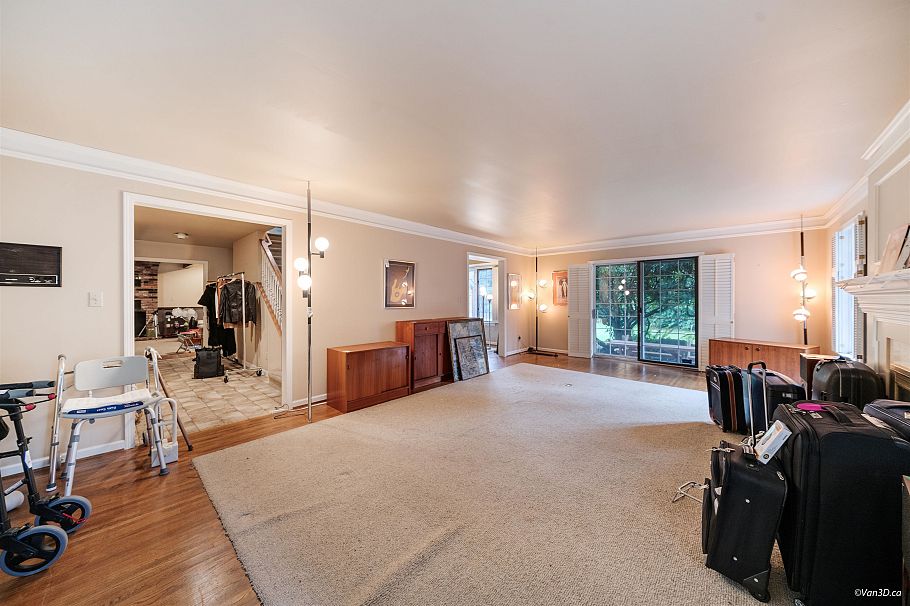 1226 Seymour Boulevard North Vancouver, BC - 14