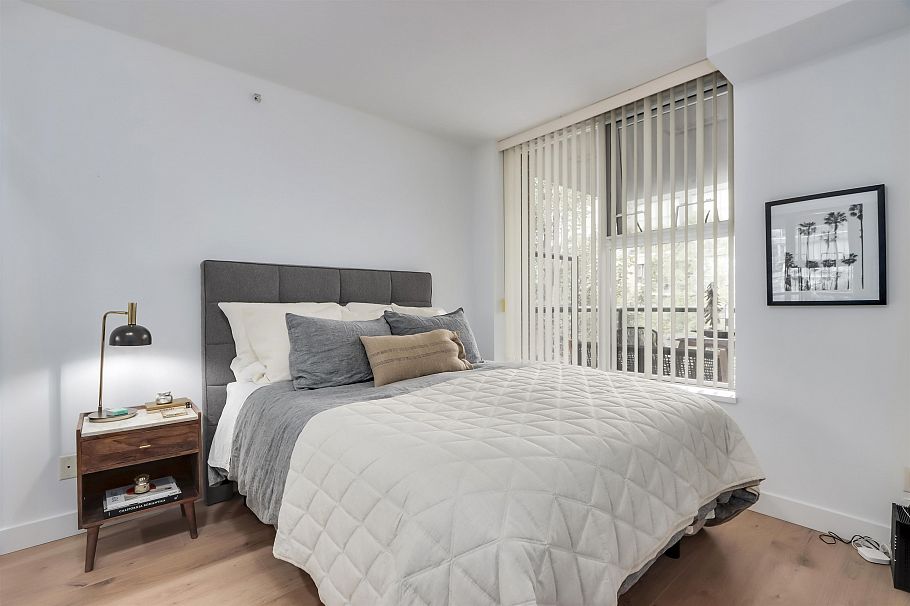 310 1450 W 6th Avenue Vancouver, BC - 15