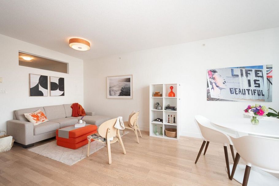 354 250 E 6 Avenue Vancouver, BC - 14