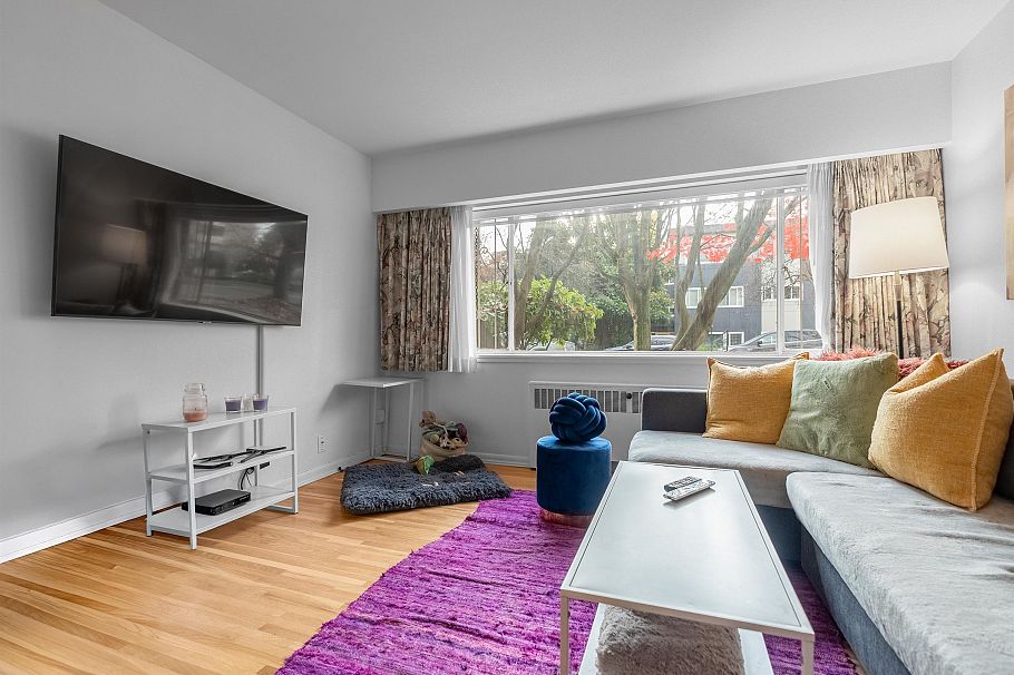 2 1879 Barclay Street Vancouver, BC - 3