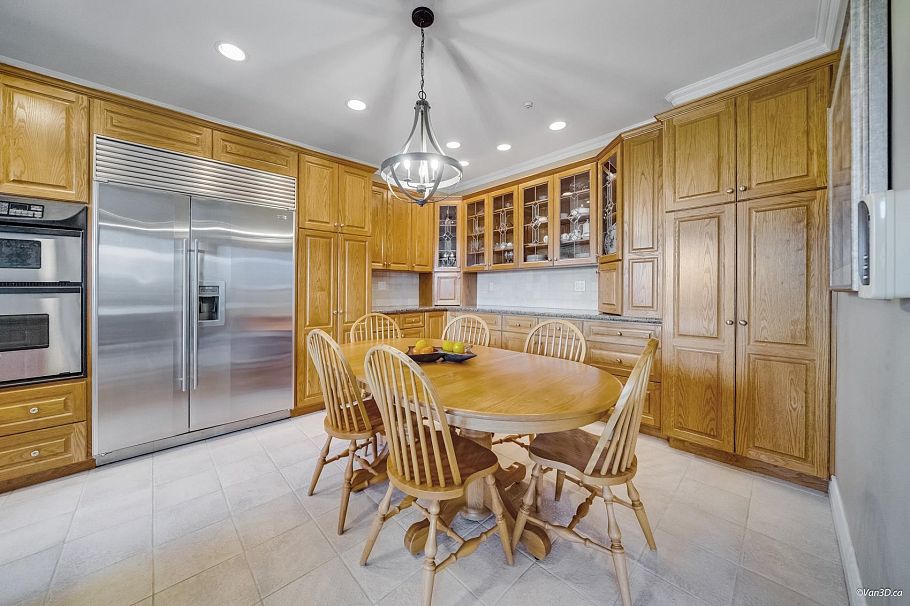 1627 E 34th Avenue Vancouver, BC - 11