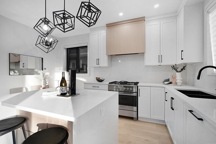 2 3310 Venables Street Vancouver, BC - 6