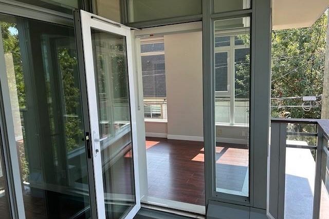 301 2520 Manitoba Street Vancouver, BC - 22