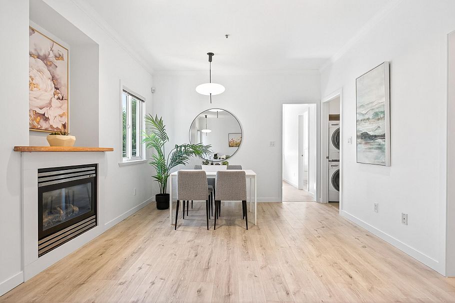 1368 E 7th Avenue Vancouver, BC - 9