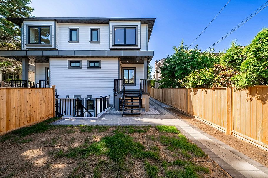 2837 W 31st Avenue Vancouver, BC - 8