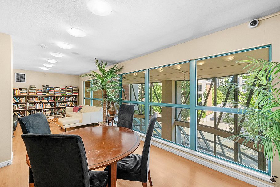 304 939 Homer Street Vancouver, BC - 8