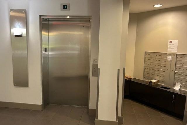 301 2520 Manitoba Street Vancouver, BC - 7