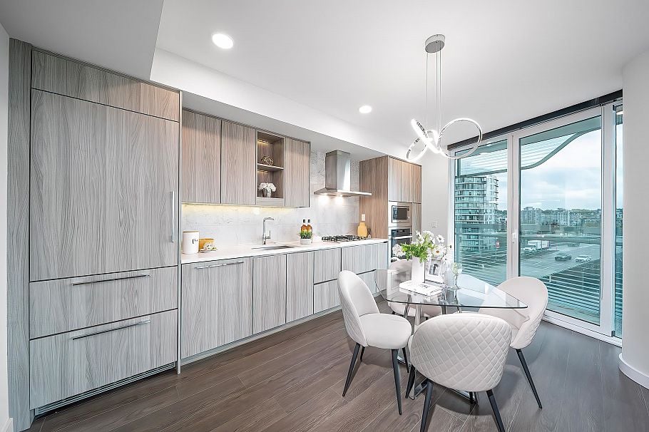 785 87 Nelson Street Vancouver, BC - 4