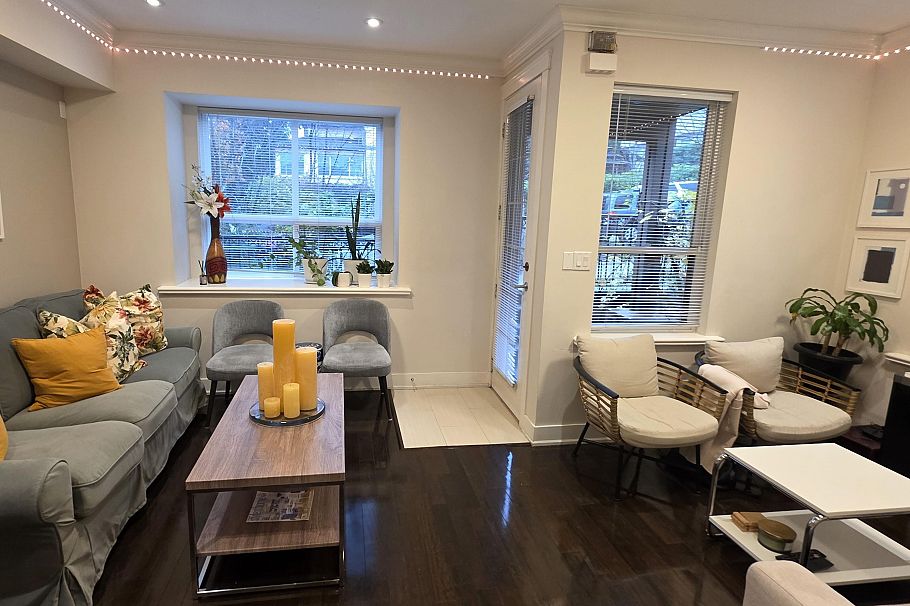 665 W 15th Street North Vancouver, BC - 5