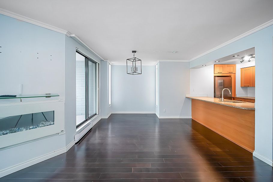 602 1270 Robson Street Vancouver, BC - 11