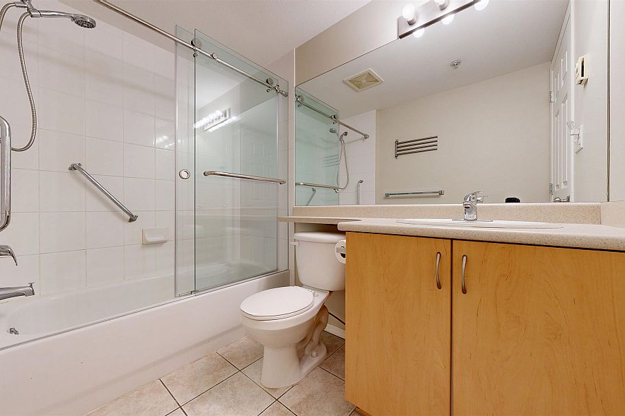 PH3 5438 Rupert Street Vancouver, BC - 6