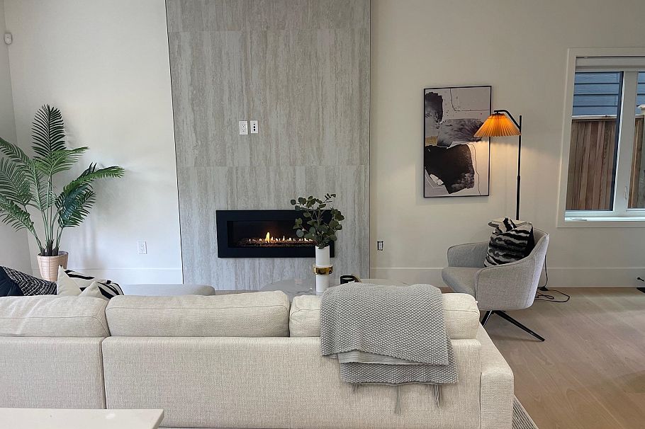 3462 Welwyn Street Vancouver, BC - 1