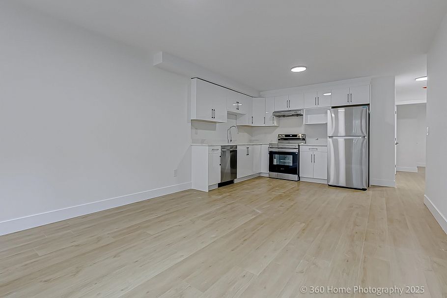 3252 Allan Road North Vancouver, BC - 19