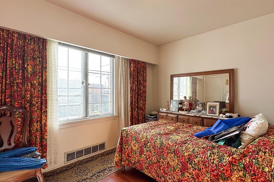 3140 E 52nd Avenue Vancouver, BC - 12