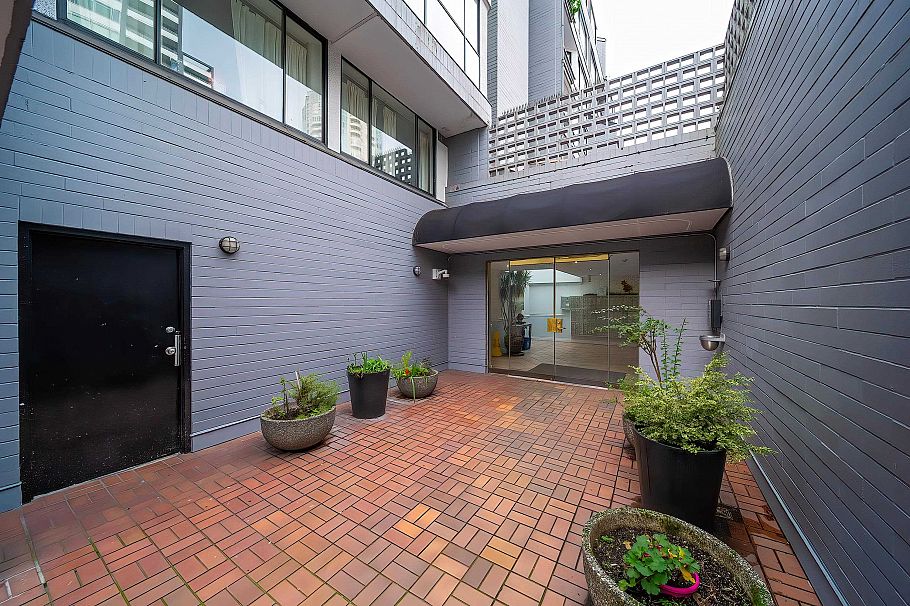 602 1270 Robson Street Vancouver, BC - 17