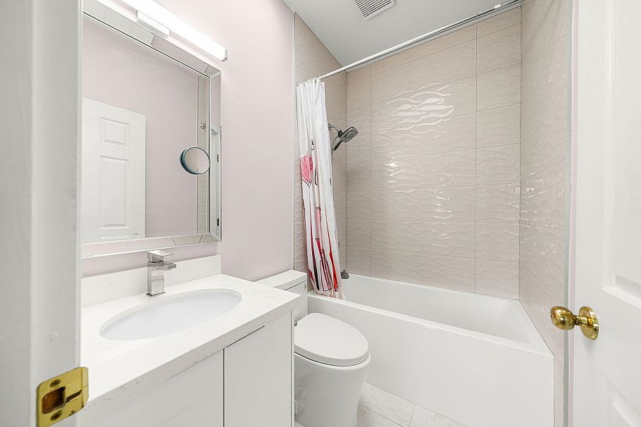 5657 Kerr Street Vancouver, BC - 16