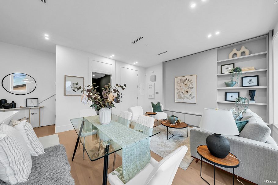 2917 Charles Street Vancouver, BC - 4