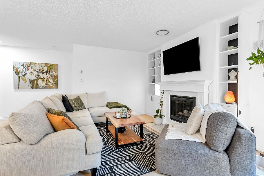 316 1890 W 6th Avenue Vancouver, BC - 3