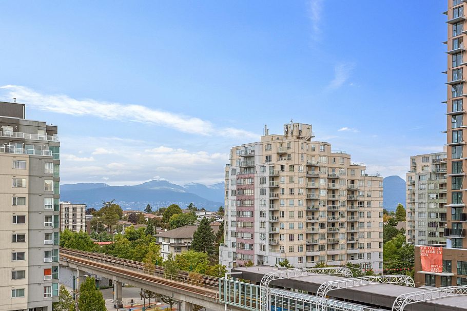 803 3438 Vanness Avenue Vancouver, BC - 19