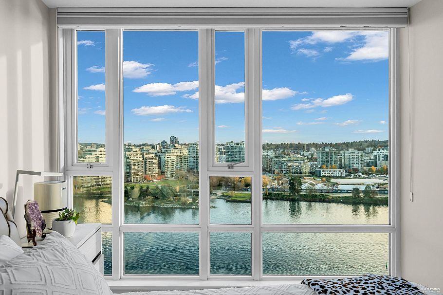 1906 918 Cooperage Way Vancouver, BC - 29